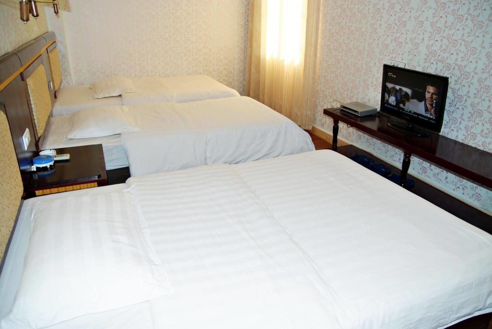 Guilin Muslim Hotel Exterior photo